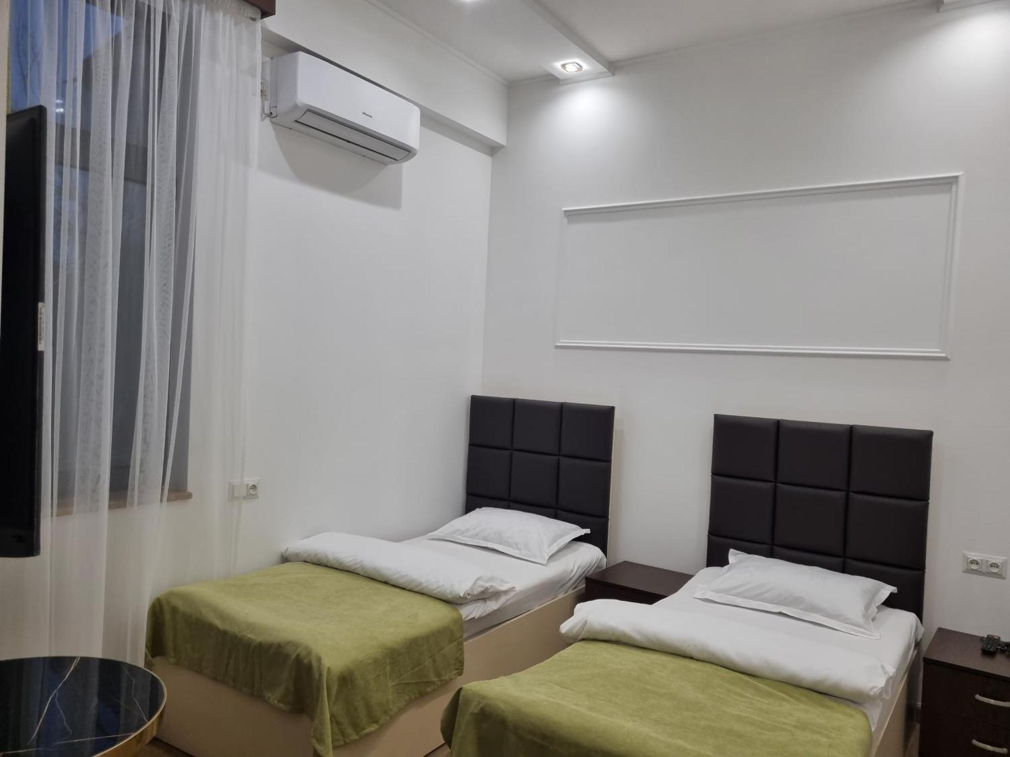 Day Inn Hotel Γιερεβάν Εξωτερικό φωτογραφία